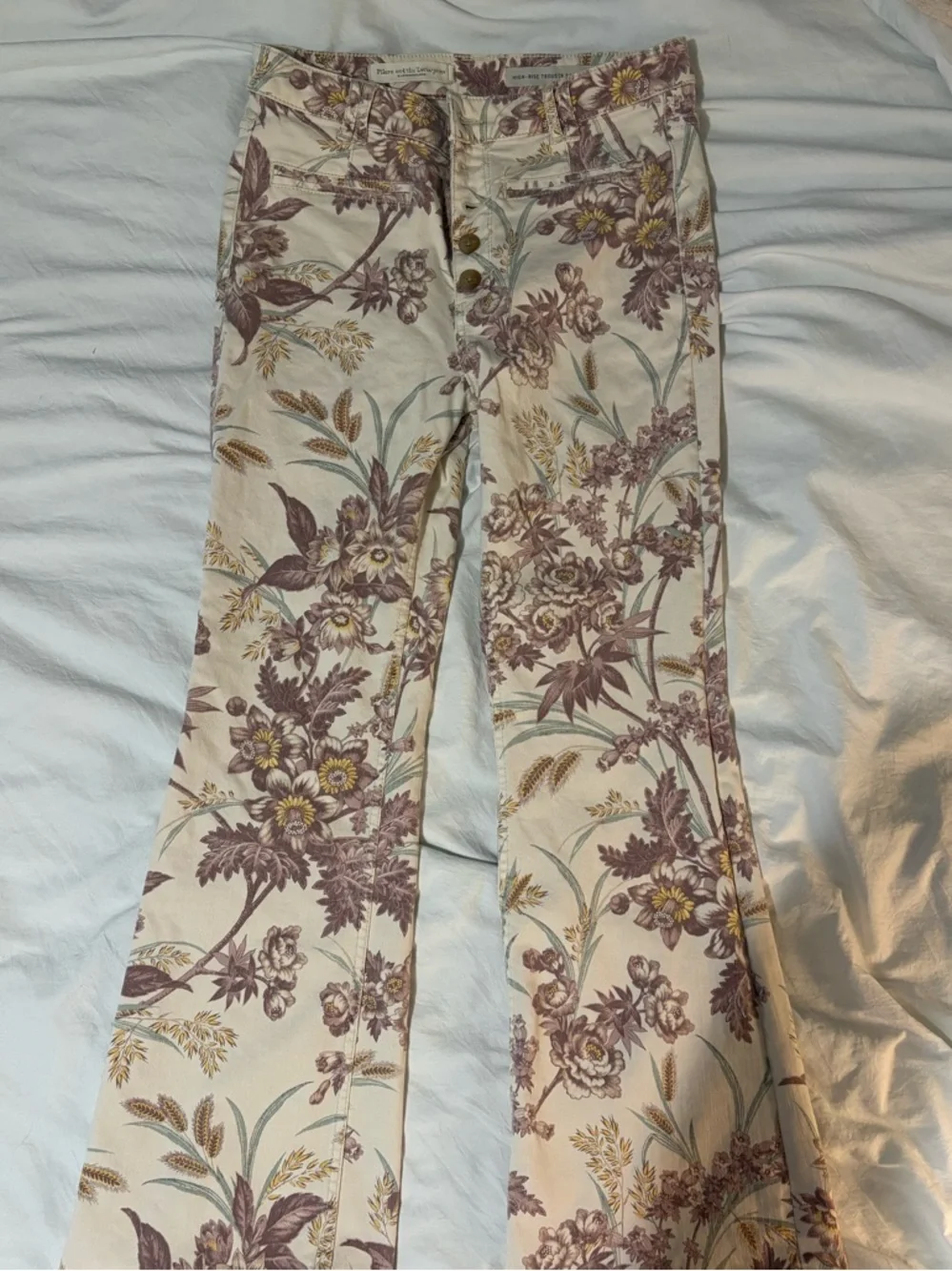 Anthropologie Pilcro and the Letterpress Cream Jeans with Floral Print - Picture 3 of 3